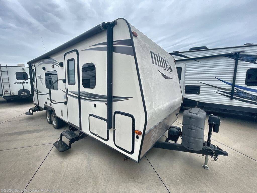 2015 Forest River Rockwood Mini Lite 2503S - Used Travel Trailer For Sale by Blue Compass RV Park City in Park City, Kansas