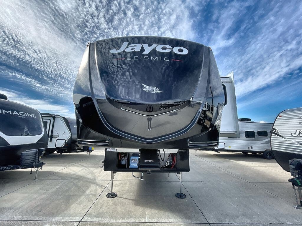 New 2026 Jayco Seismic 395 available in Park City, Kansas