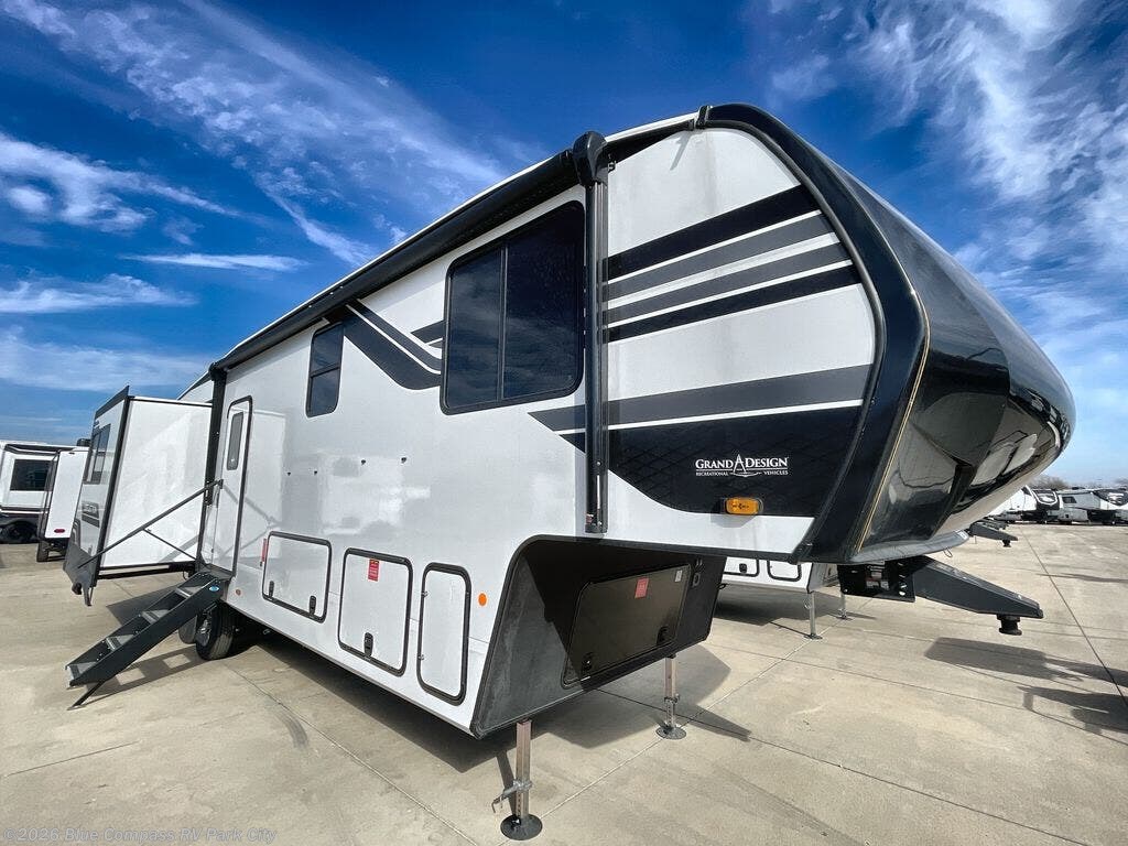 New 2026 Grand Design Reflection 324MBS available in Park City, Kansas