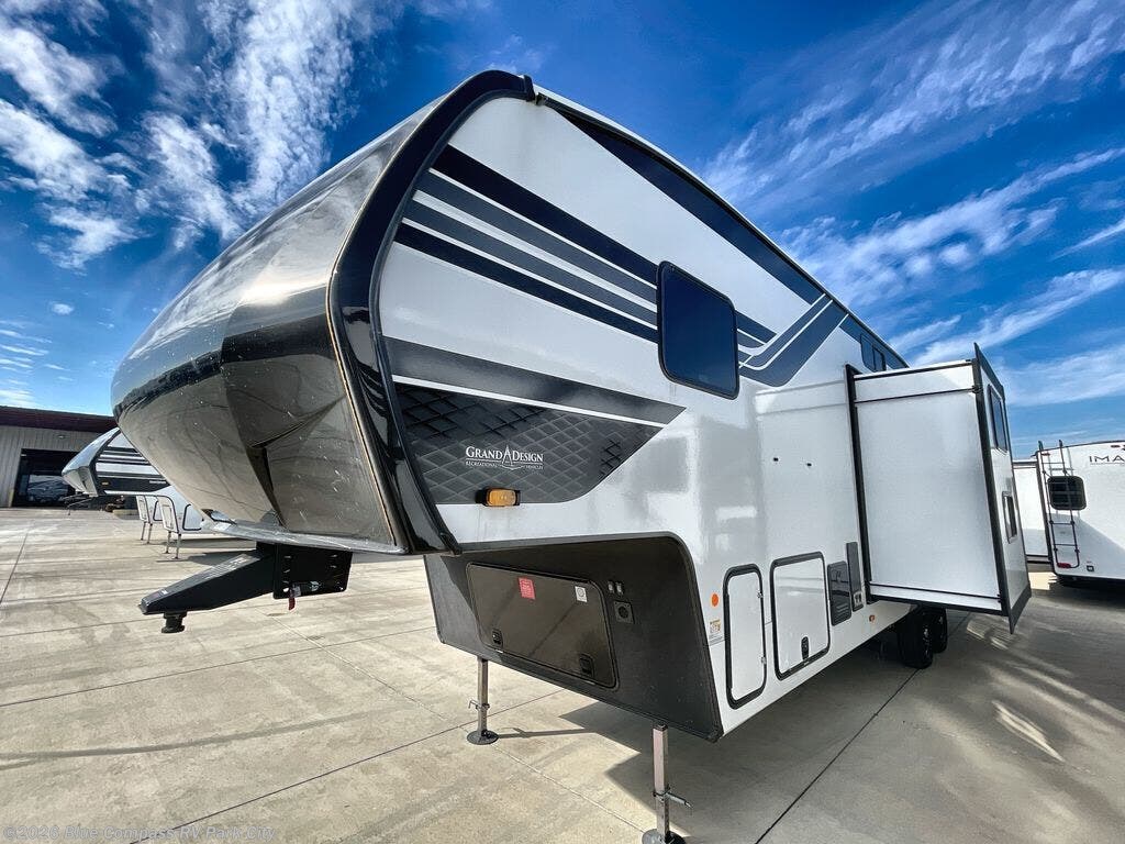 2026 Grand Design Reflection 324MBS - New Fifth Wheel For Sale by Blue Compass RV Park City in Park City, Kansas