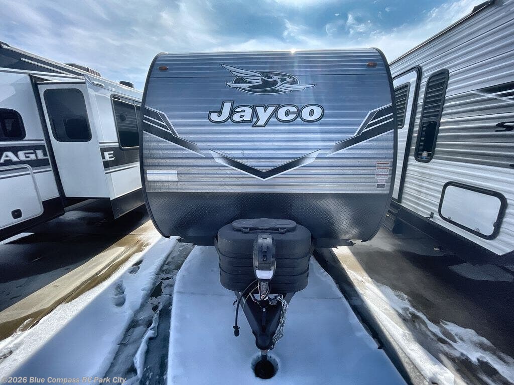New 2026 Jayco Jay Flight SLX 210QBW available in Park City, Kansas