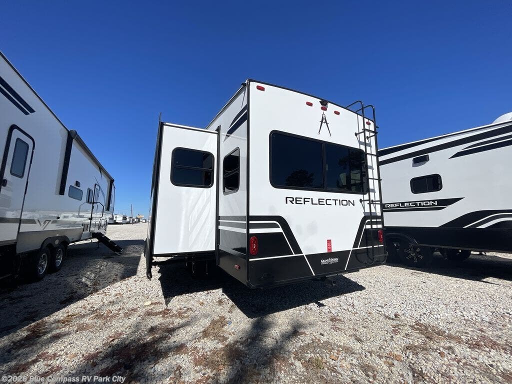 New 2026 Grand Design Reflection 100 Series 28RL available in Park City, Kansas