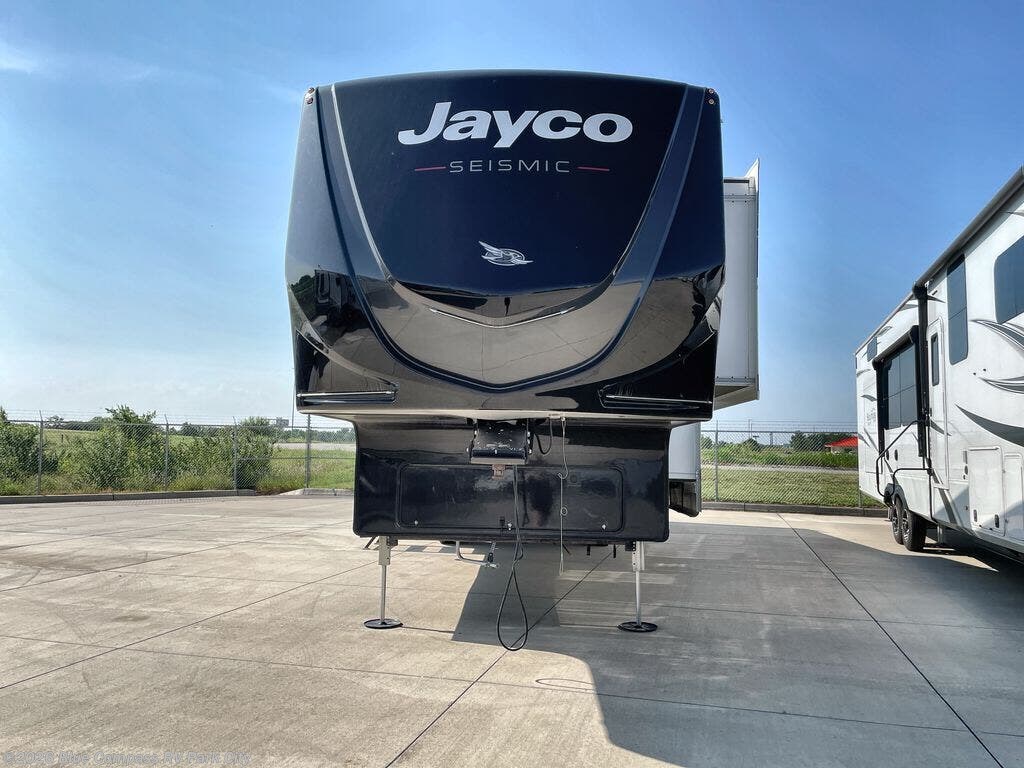 New 2026 Jayco Seismic 359 available in Park City, Kansas