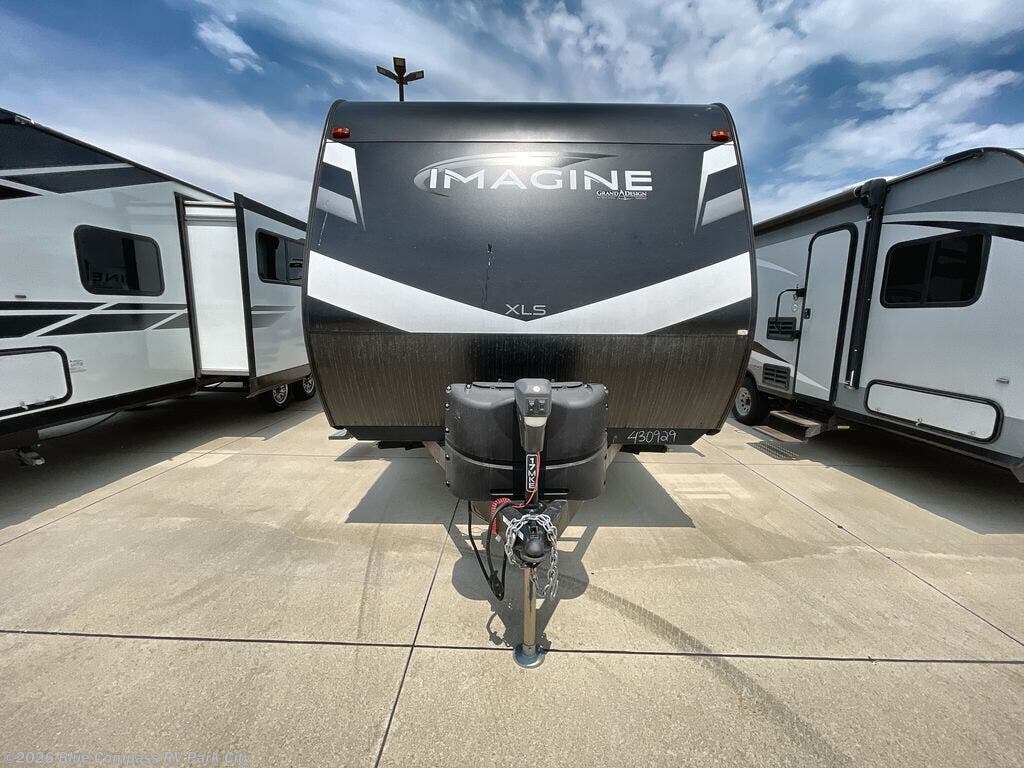 2023 Imagine 17MKE by Grand Design from Blue Compass RV Park City in Park City, Kansas
