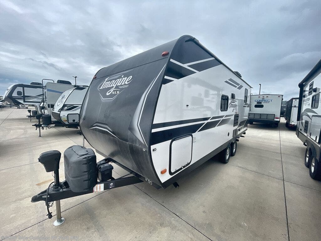 Used 2020 Grand Design Imagine 21BHE available in Park City, Kansas