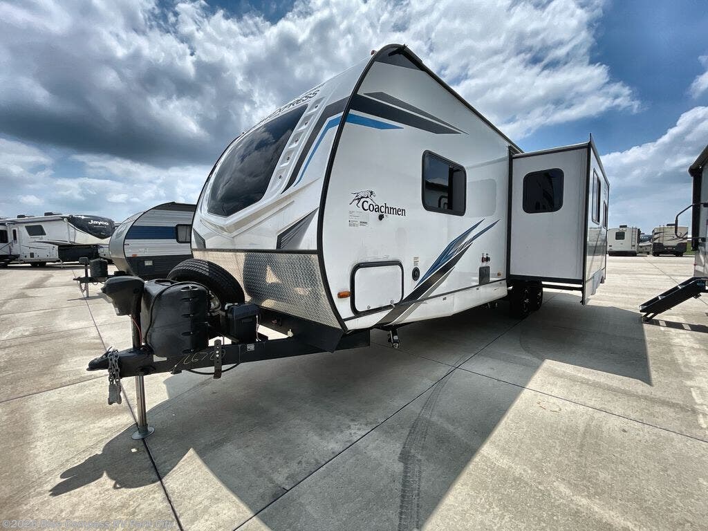 2023 Freedom Express Ultra Lite 294BHDS by Coachmen from Blue Compass RV Park City in Park City, Kansas
