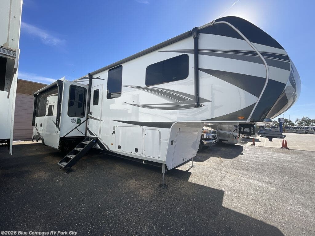 2025 Solitude 391DL by Grand Design from Blue Compass RV Park City in Park City, Kansas