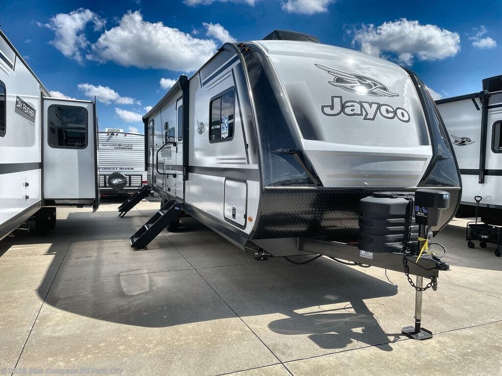 New 2027 Jayco Jay Feather 29BHB available in Park City, Kansas