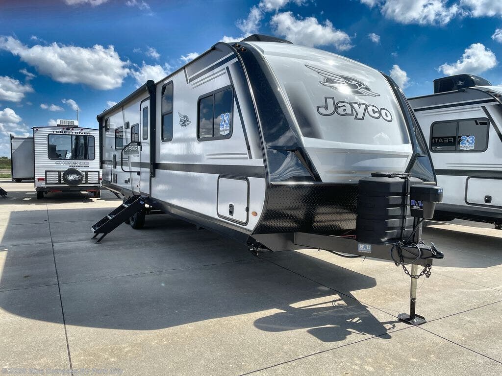 New 2027 Jayco Jay Feather 29QBH available in Park City, Kansas
