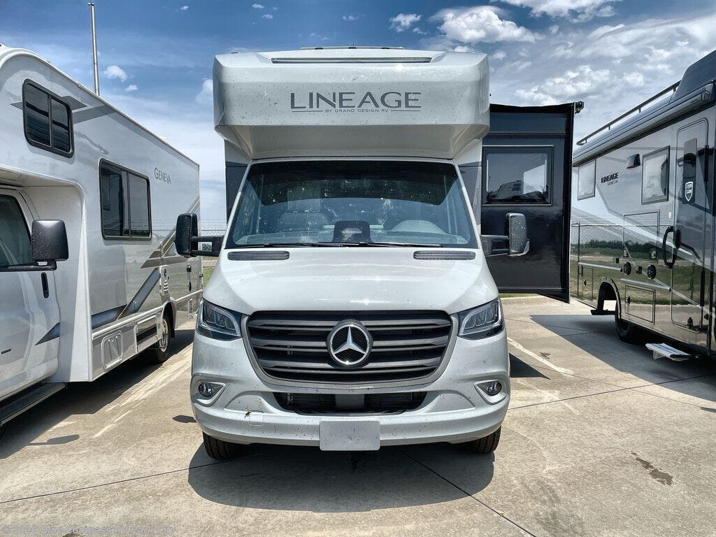 2027 Lineage Series M 25FW by Grand Design from Blue Compass RV Park City in Park City, Kansas