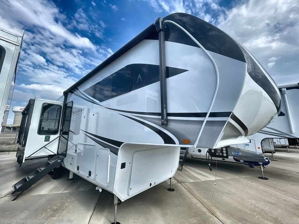 New 2026 Grand Design Solitude 310GK available in Park City, Kansas