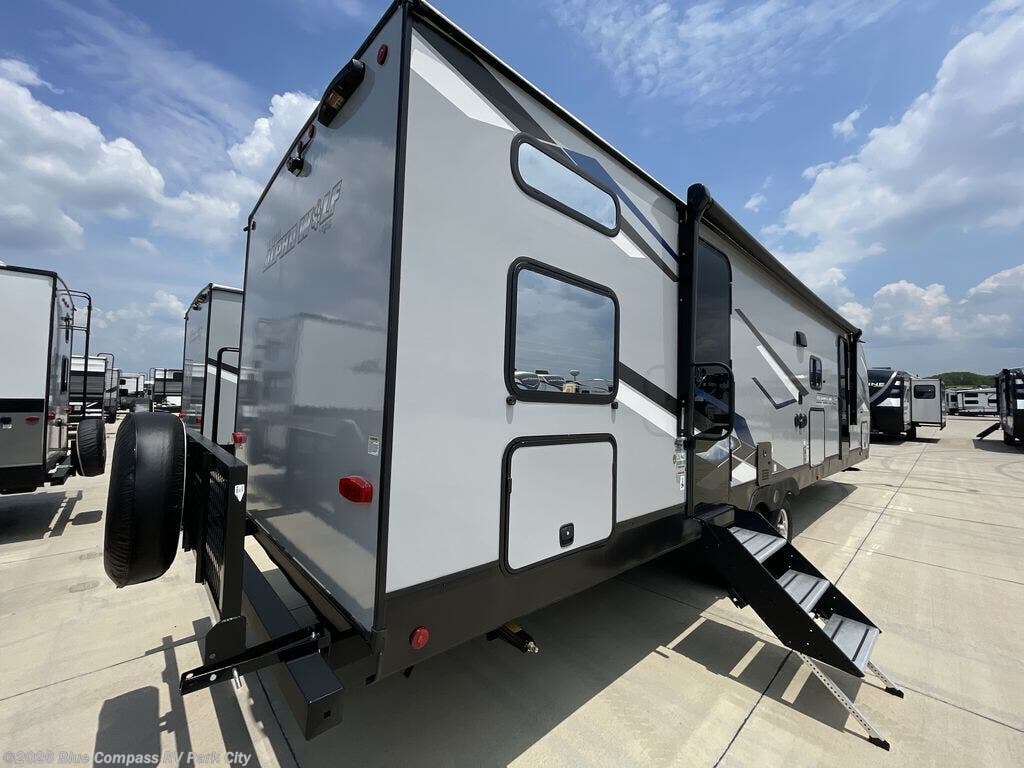 Used 2023 Forest River Cherokee Alpha Wolf 30RDB-L available in Park City, Kansas