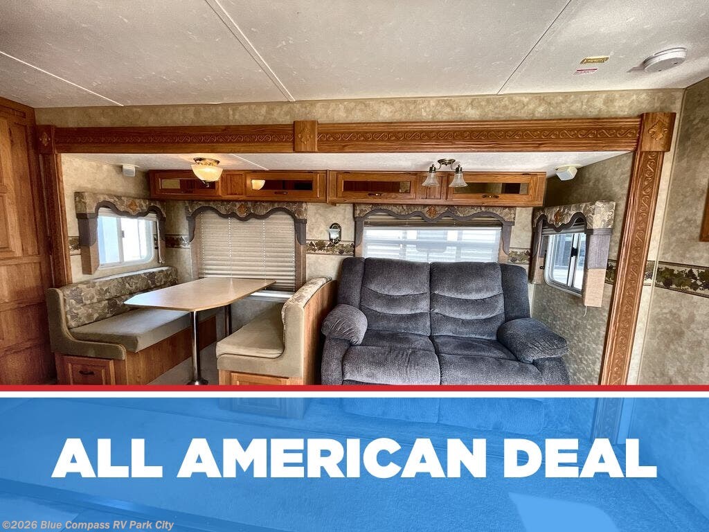 2006 Jayco Eagle 314BHDS - Used Travel Trailer For Sale by Blue Compass RV Park City in Park City, Kansas features Slideout