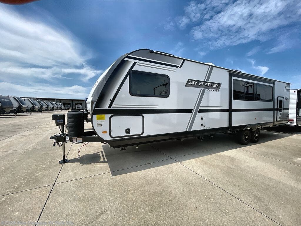New 2027 Jayco Jay Feather 29QBH available in Park City, Kansas