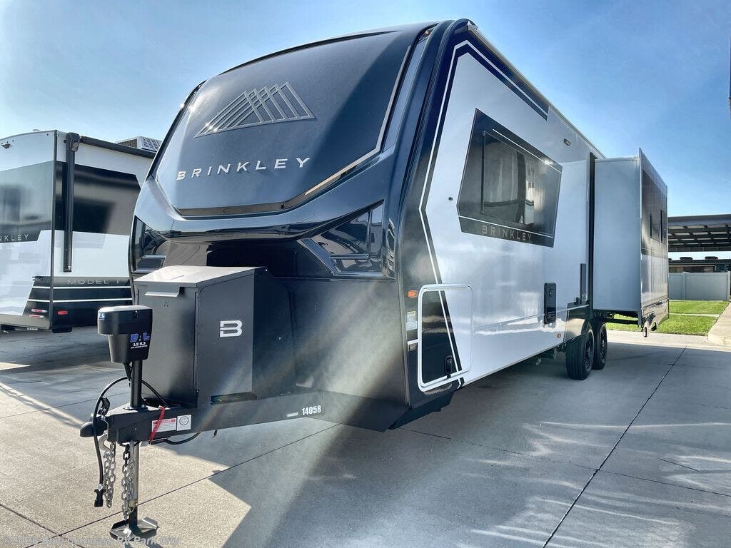 2027 Brinkley RV Model Z AIR 297 - New Travel Trailer For Sale by Blue Compass RV Park City in Park City, Kansas