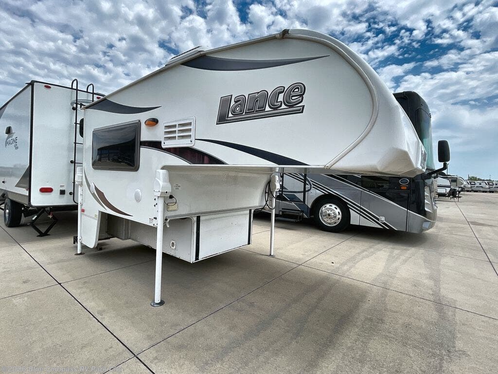2018 Lance Lance Travel Trailers 650 - Used Travel Trailer For Sale by Blue Compass RV Park City in Park City, Kansas