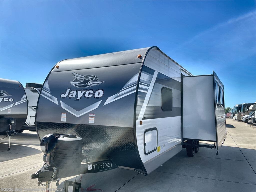 2027 Jay Flight 265MWSW by Jayco from Blue Compass RV Park City in Park City, Kansas
