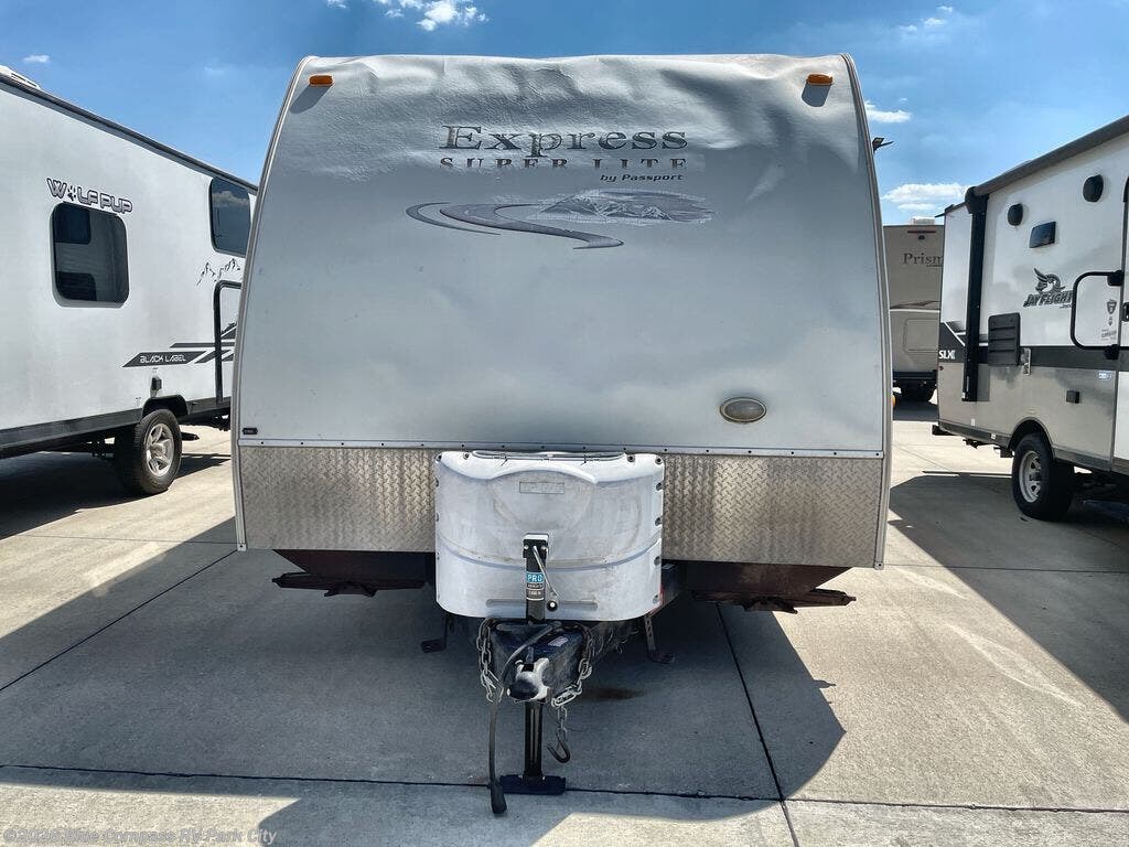 2014 Premier Ultra Lite 238ML by Keystone from Blue Compass RV Park City in Park City, Kansas