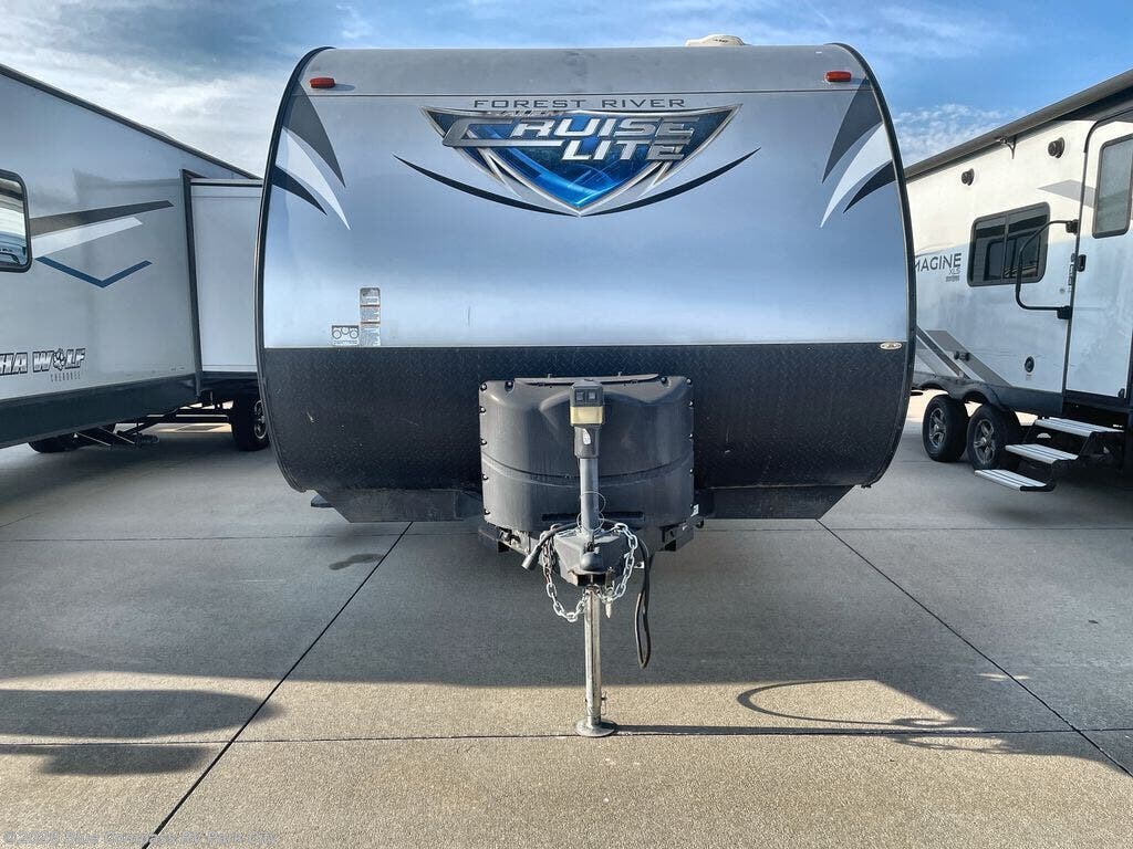 Used 2018 Forest River Salem Cruise Lite 254RLXL available in Park City, Kansas