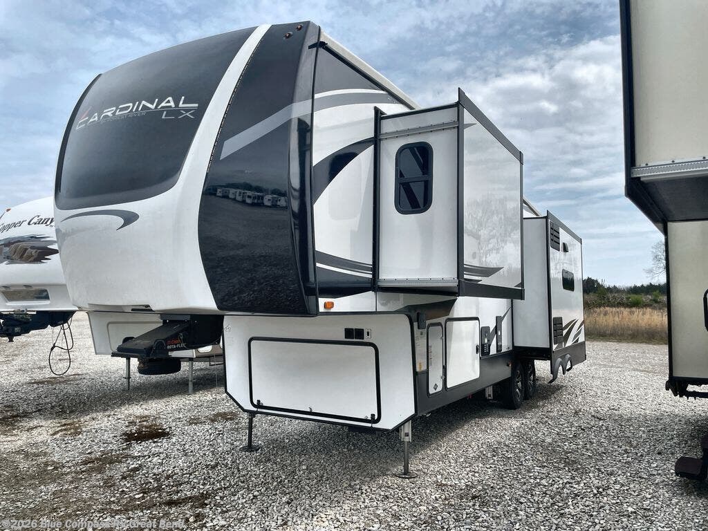 2022 Forest River Cardinal Luxury 320RLX RV for Sale in Great Bend, KS ...