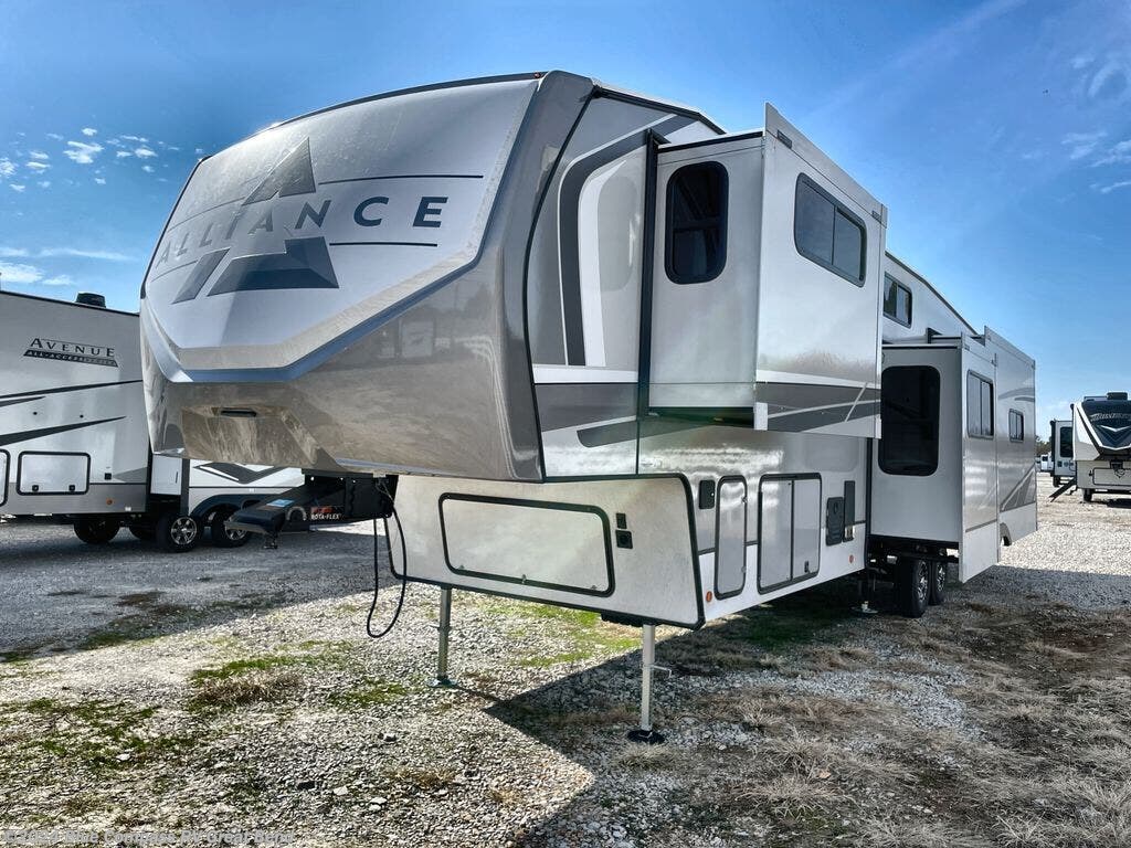 2024 Alliance Rv Avenue 37mbr Rv For Sale In Great Bend, Ks 67530 