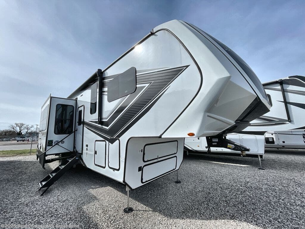 2024 Grand Design Momentum MClass 351MS RV for Sale in Great Bend, KS