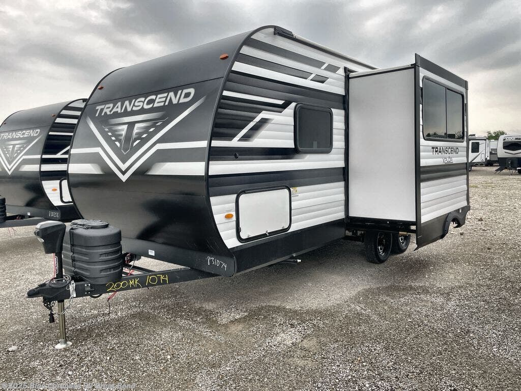 2024 Grand Design Transcend Xplor 200MK RV for Sale in Great Bend, KS 67530 T87912