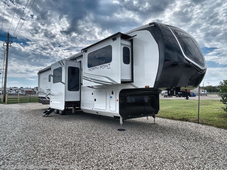 New 2025 Jayco North Point 382FLRB available in Great Bend, Kansas