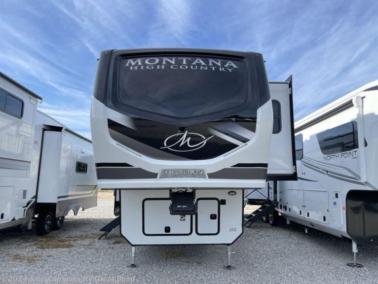 New 2025 Keystone Montana High Country 351BH available in Great Bend, Kansas