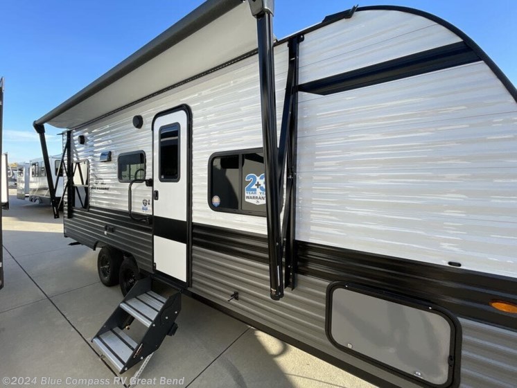 New 2024 Jayco Jay Flight SLX 210QBW available in Great Bend, Kansas