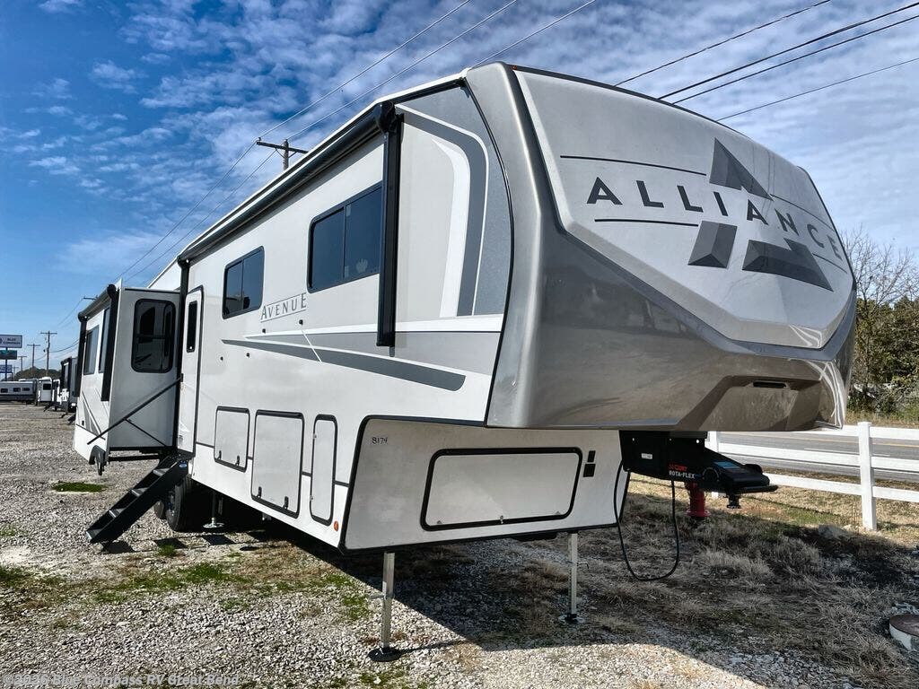 2024 Alliance RV Avenue 37MBR RV for Sale in Great Bend, KS 67530 ...