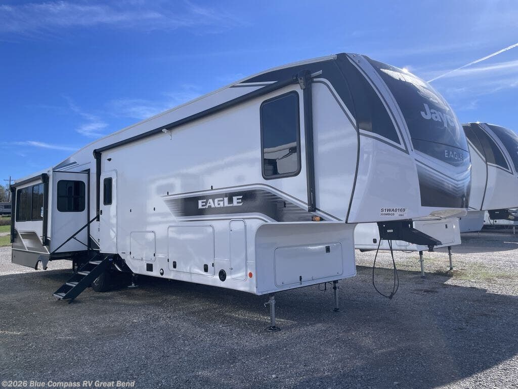 2025 Jayco Eagle 355MBQS RV for Sale in Great Bend, KS 67530 | T97642 ...