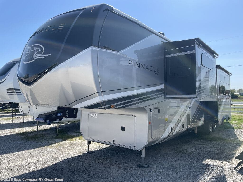 Pennical Rvs 2025 Jayco Pinnacle 38FBRK RV for Sale in Great Bend, KS 67530 ...