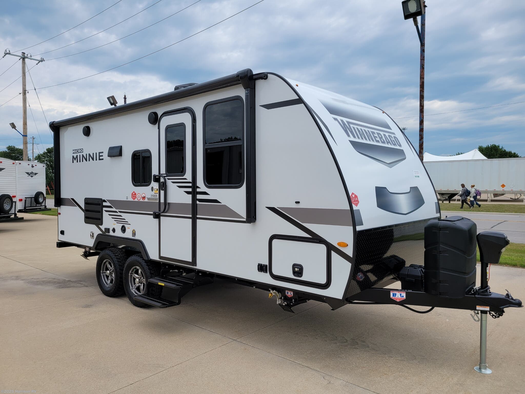 2022 Winnebago Micro Minnie 2108DS RV for Sale in Jefferson, IA 50129