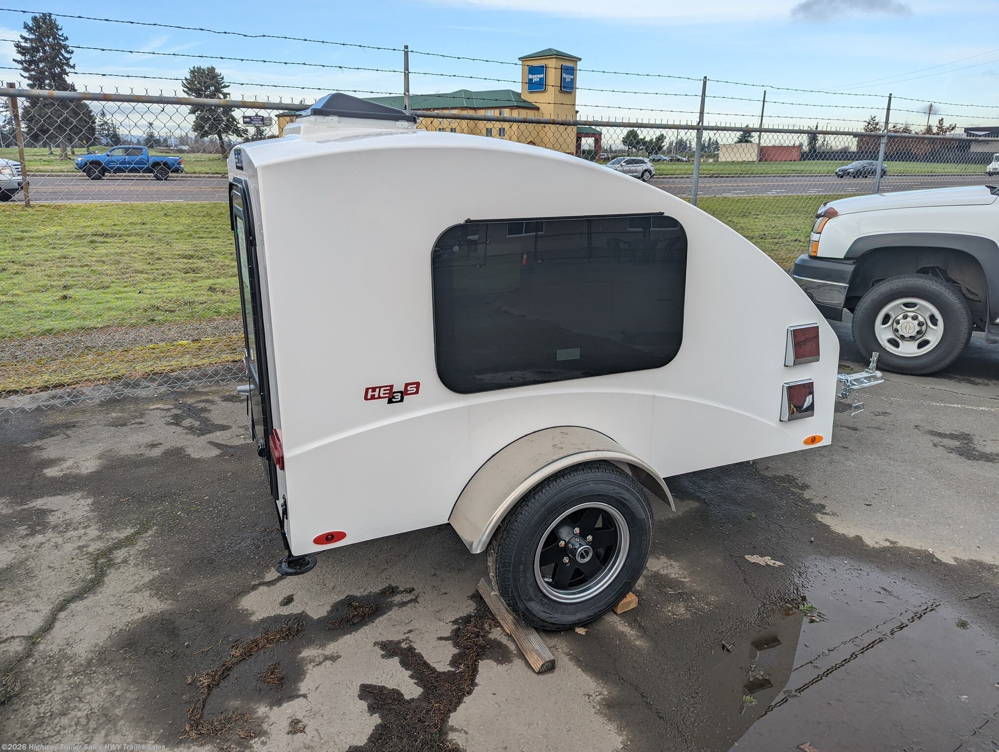 2022 HELIO HE3S