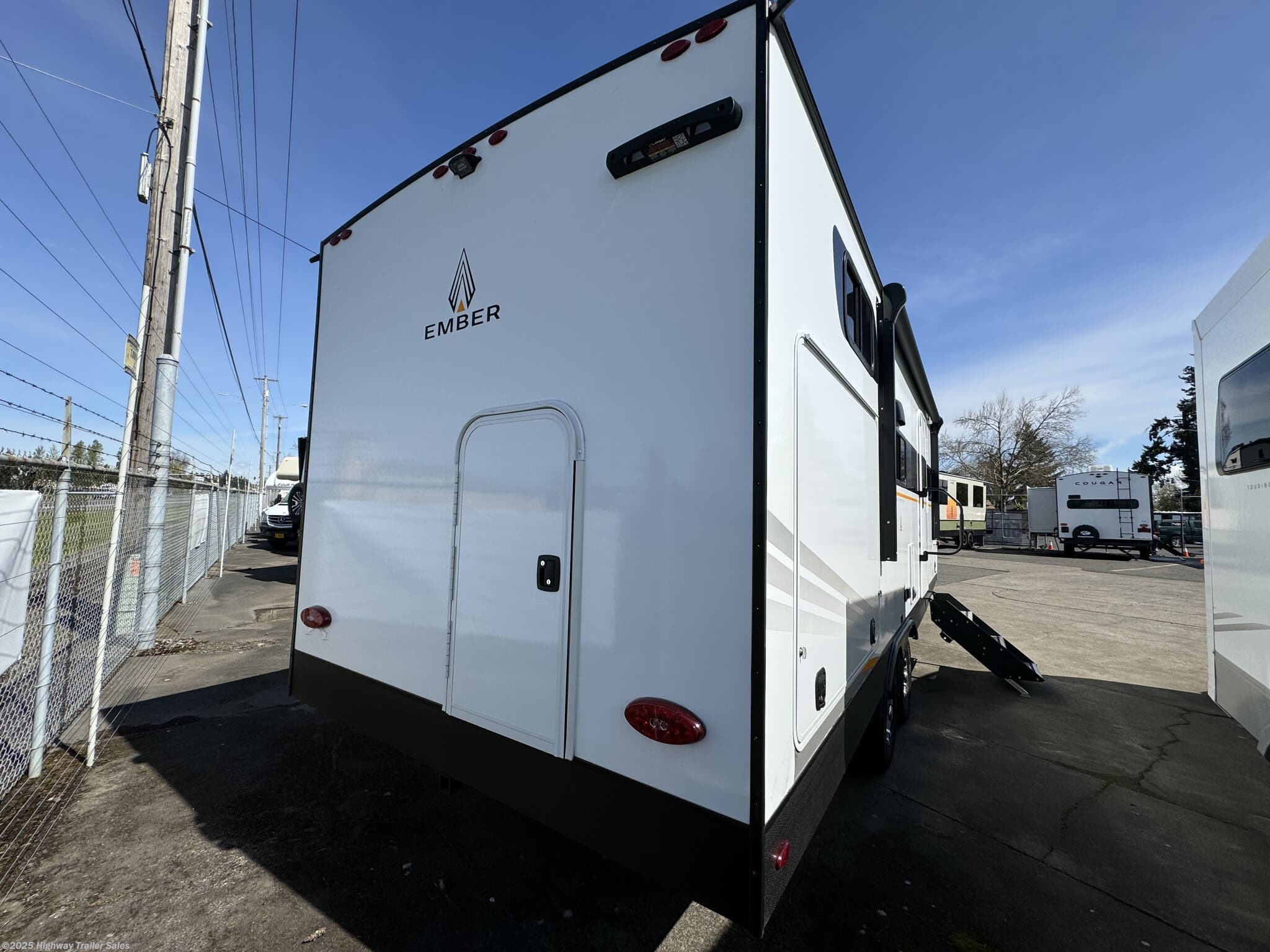 New 2025 Ember RV E-Series 22ETS available in Salem, Oregon