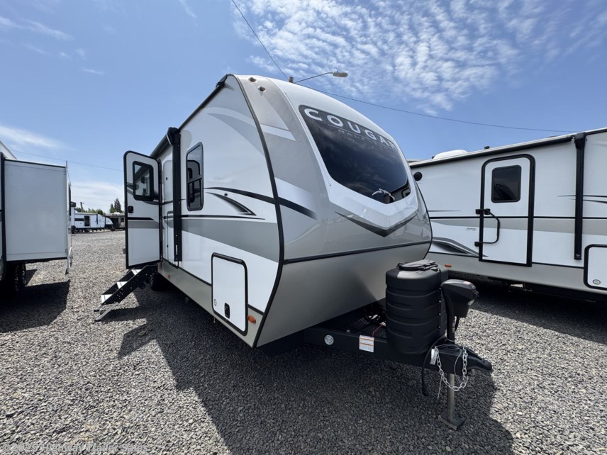 New 2025 Keystone Cougar Half-Ton West 28BHSWE available in Salem, Oregon