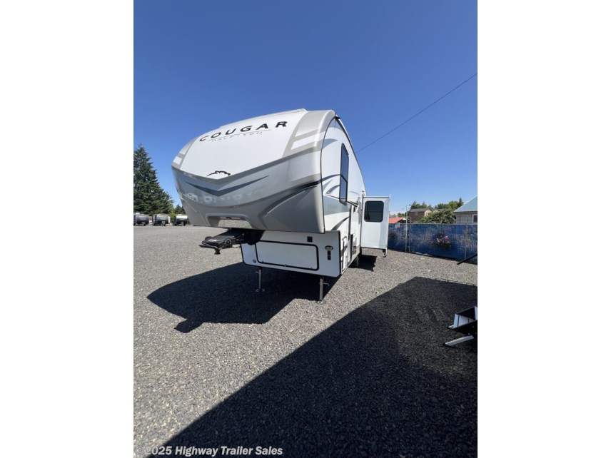 New 2025 Keystone Cougar Half-Ton 26RKE available in Salem, Oregon