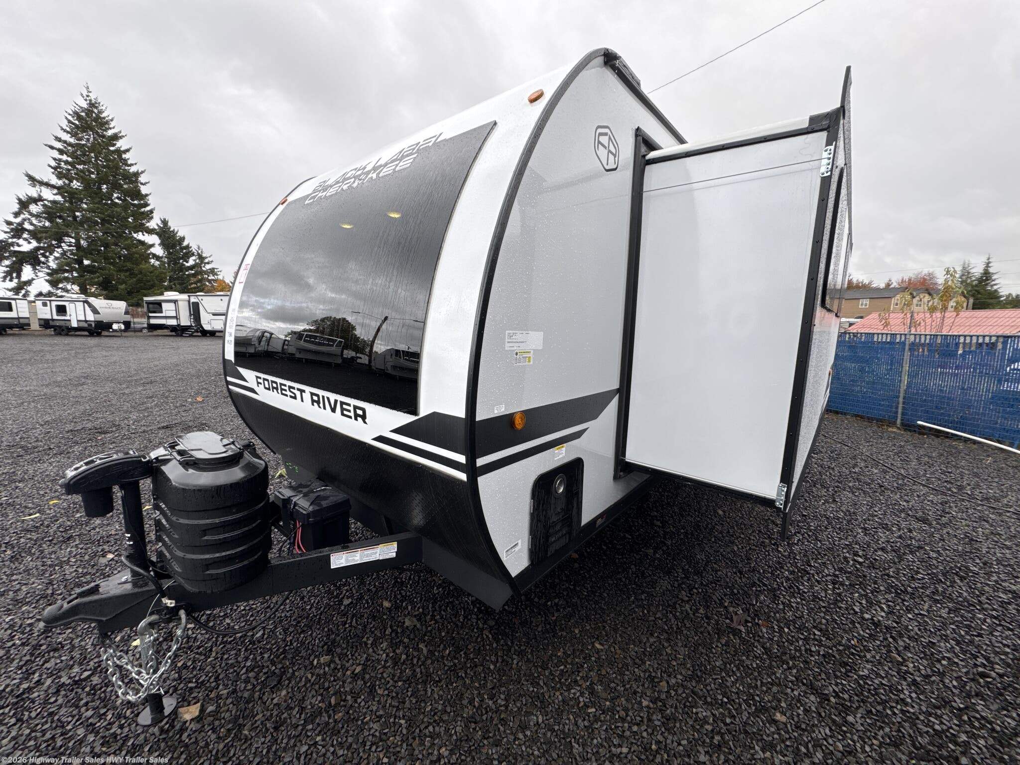 2026 Cherokee Grey Wolf Black Label 27GHBL by Forest River from Highway Trailer Sales in Salem, Oregon