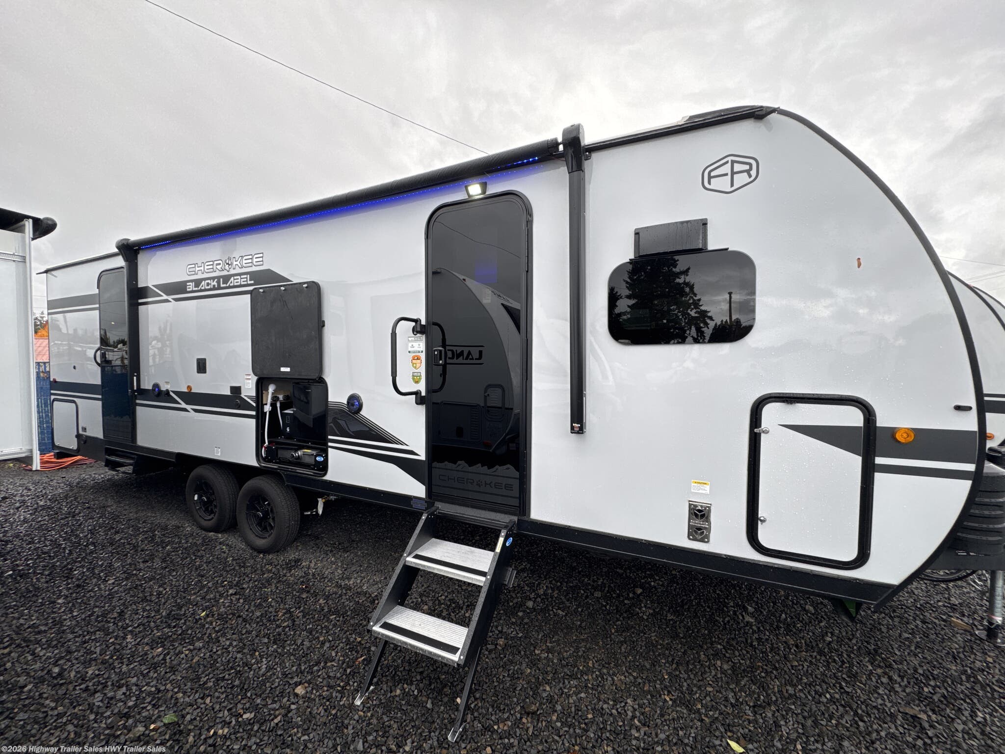 New 2026 Forest River Cherokee Grey Wolf Black Label 27GHBL available in Salem, Oregon