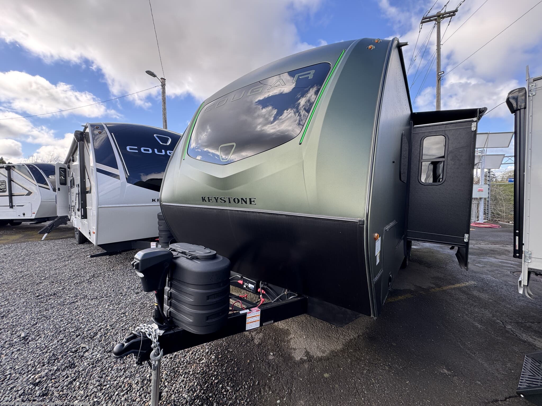2026 Cougar Half-Ton 22MLS by Keystone from Highway Trailer Sales in Salem, Oregon