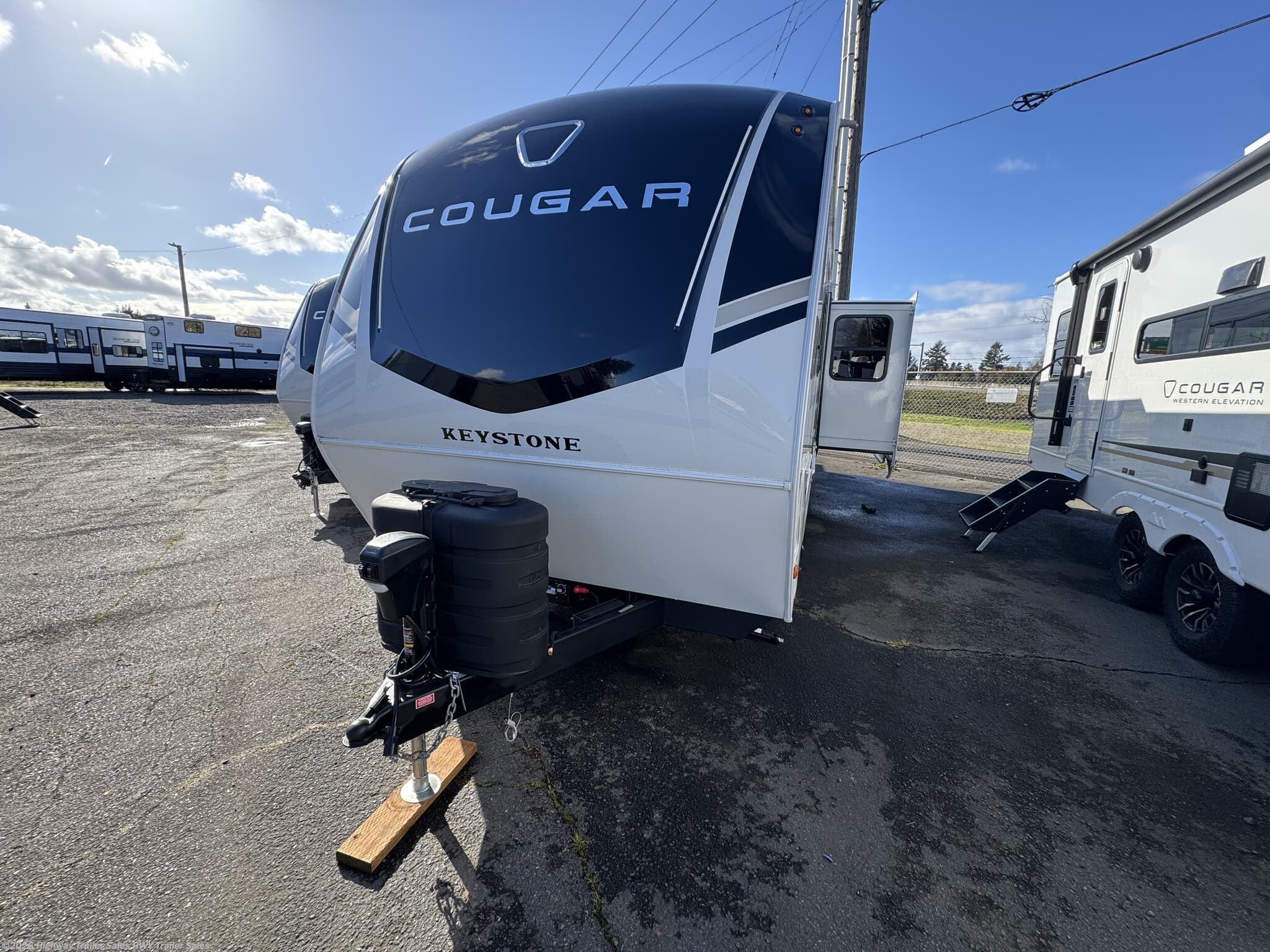 2026 Cougar Half-Ton 25MLWE by Keystone from Highway Trailer Sales in Salem, Oregon