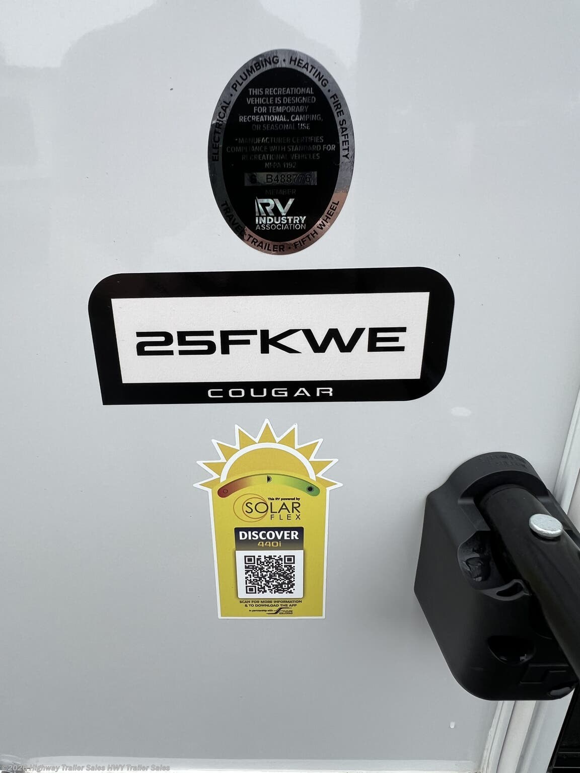 2026 Keystone Cougar Western 25FKWE - New Travel Trailer For Sale by Highway Trailer Sales in Salem, Oregon features Propane, Air Conditioning, Solar Panels, Kitchen Sink, Toilet