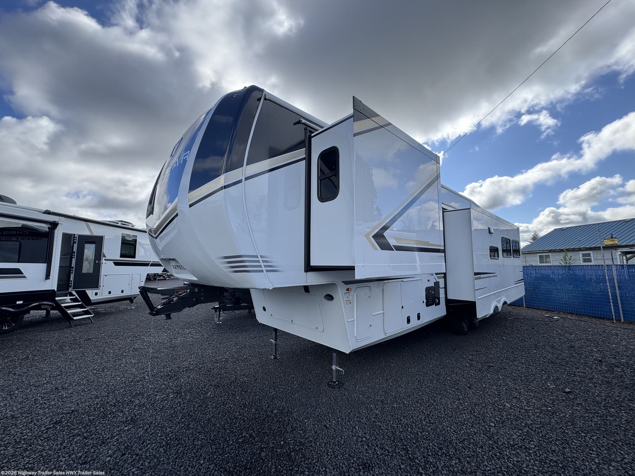 New 2026 Keystone Cougar 320RDS available in Salem, Oregon