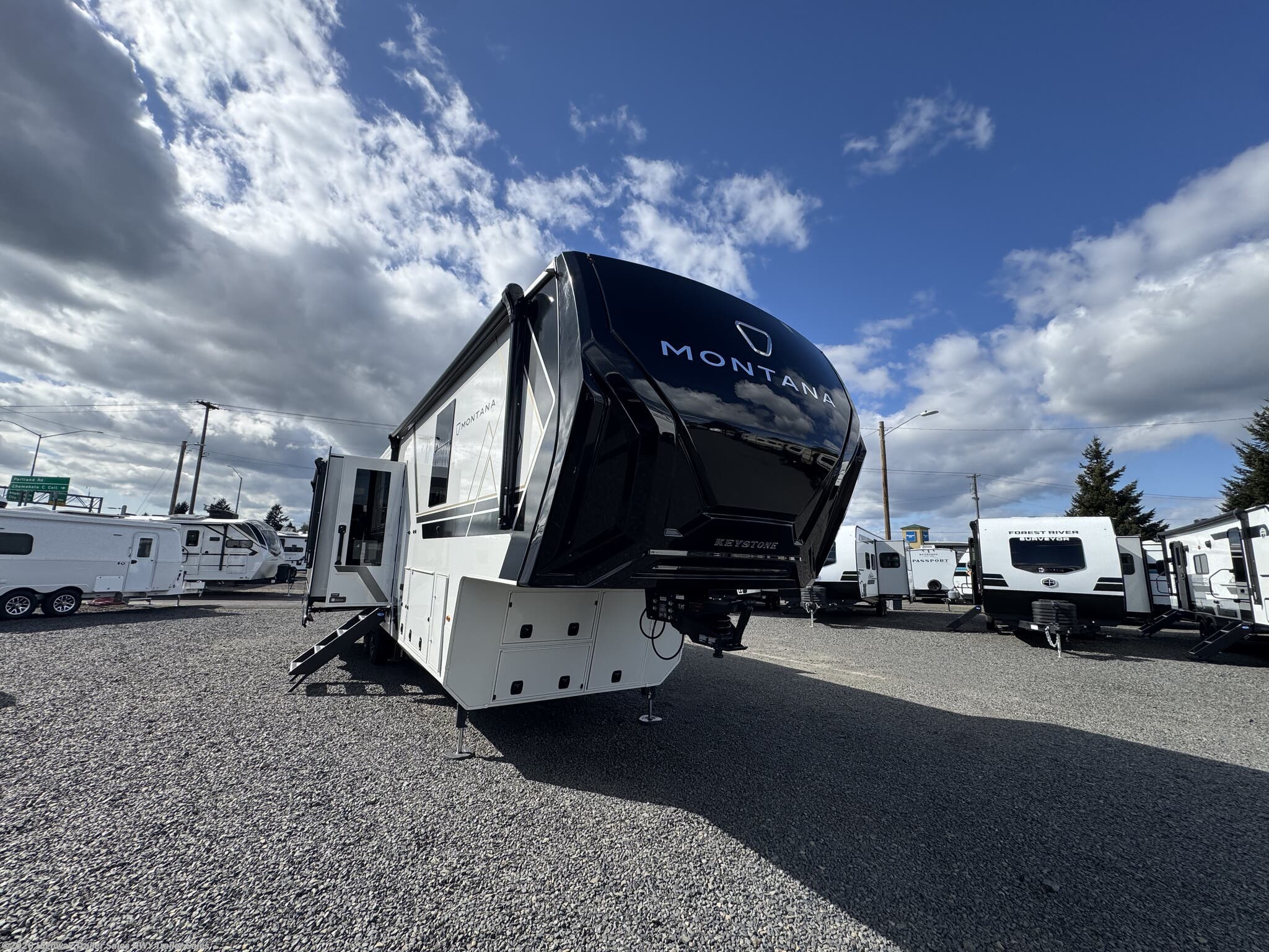 2026 Montana 3100RL by Keystone from Highway Trailer Sales in Salem, Oregon