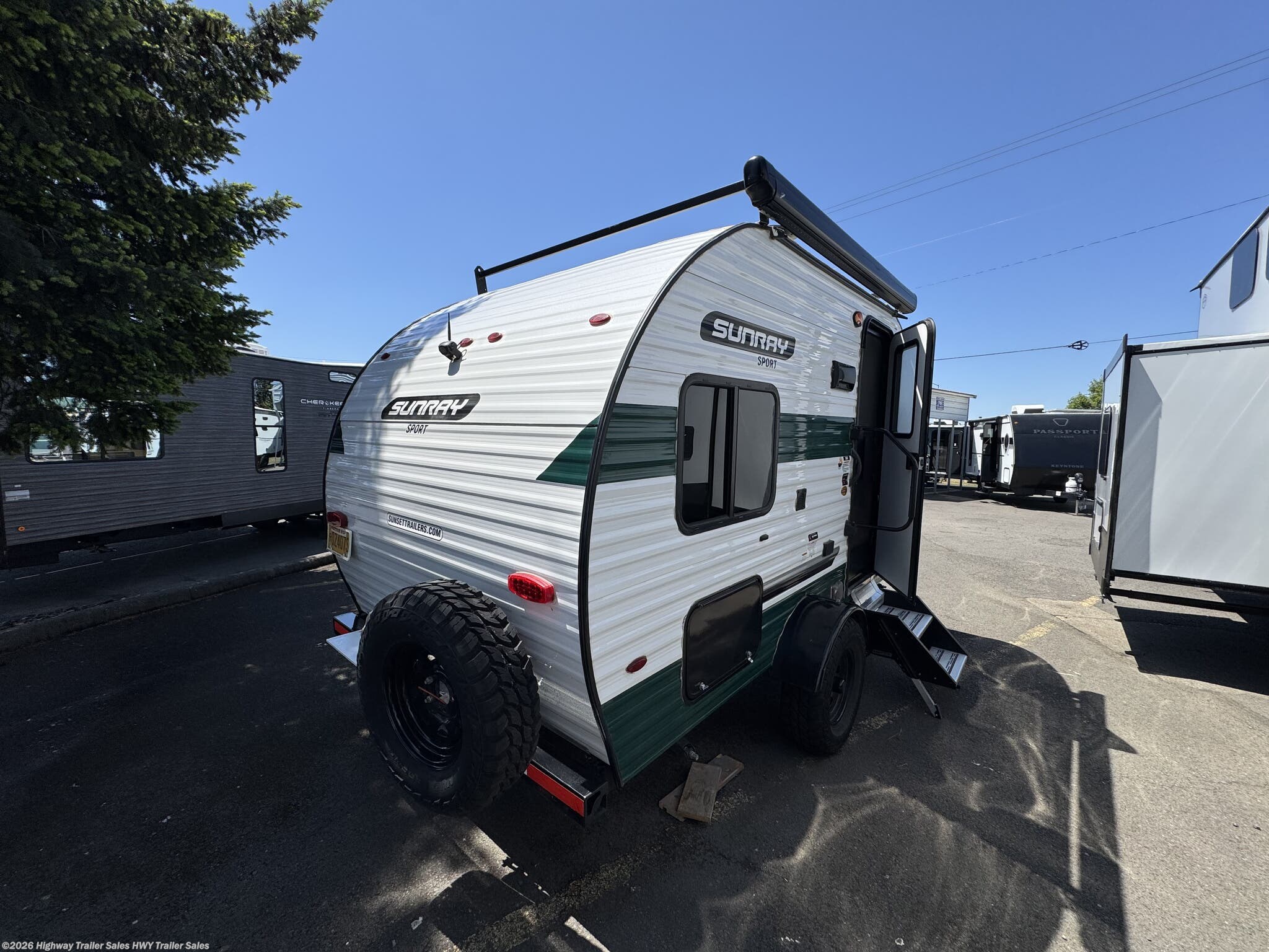 Used 2025 Sunset Park RV SunRay 149 available in Salem, Oregon