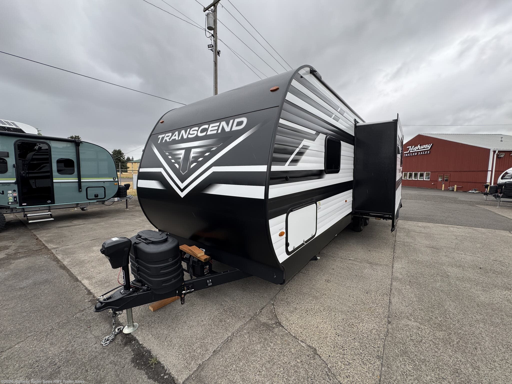Used 2024 Grand Design Transcend Xplor 261BH available in Salem, Oregon