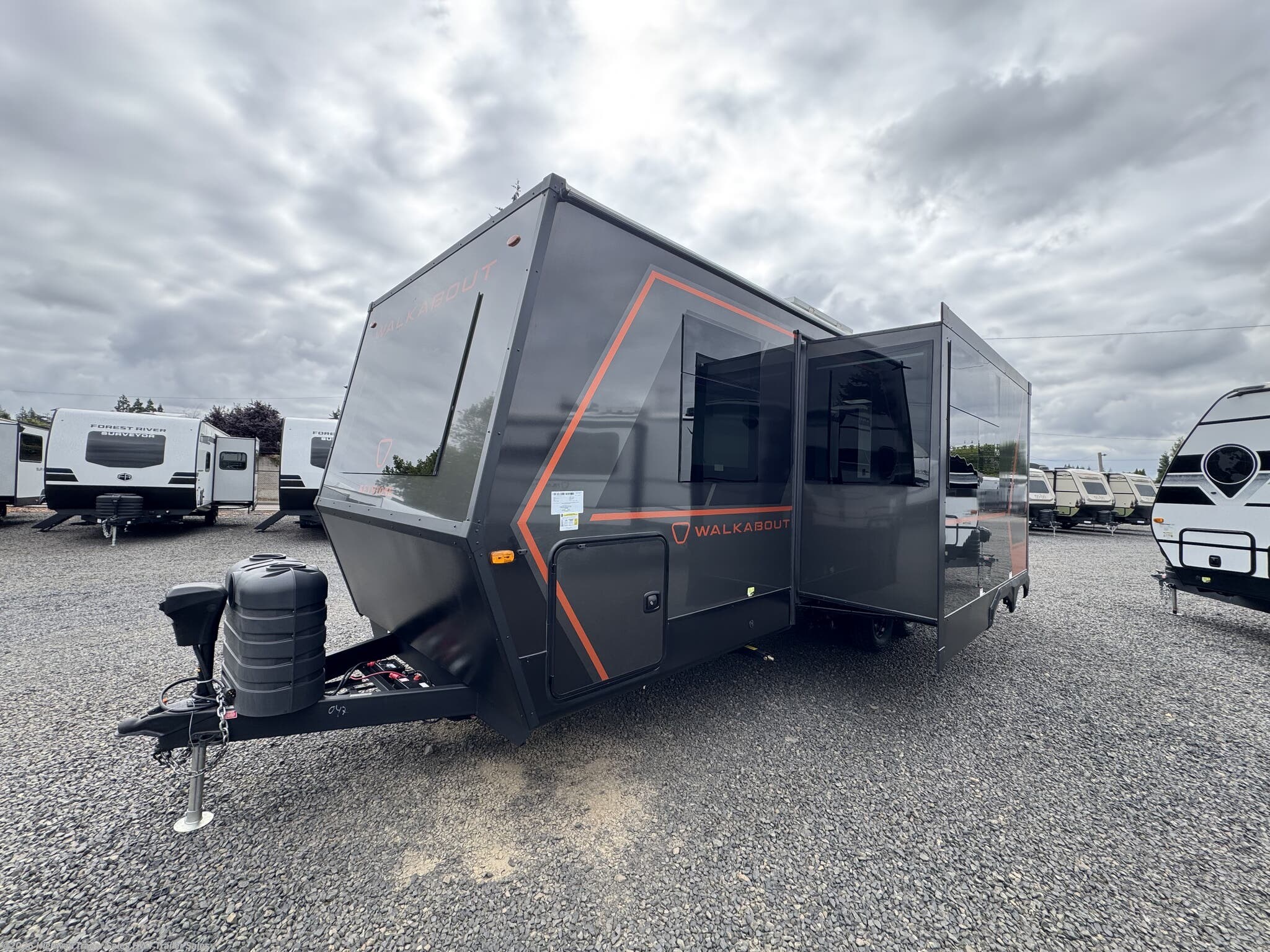 2027 Walkabout 25MAX by Keystone from Highway Trailer Sales in Salem, Oregon