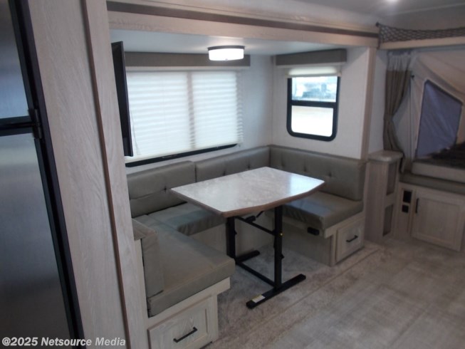 R202228598 2022 Forest River Rockwood Roo 233s Expandable Trailer For Sale In Bridgeview Il 2022 Rockwood Roo 233s Interior