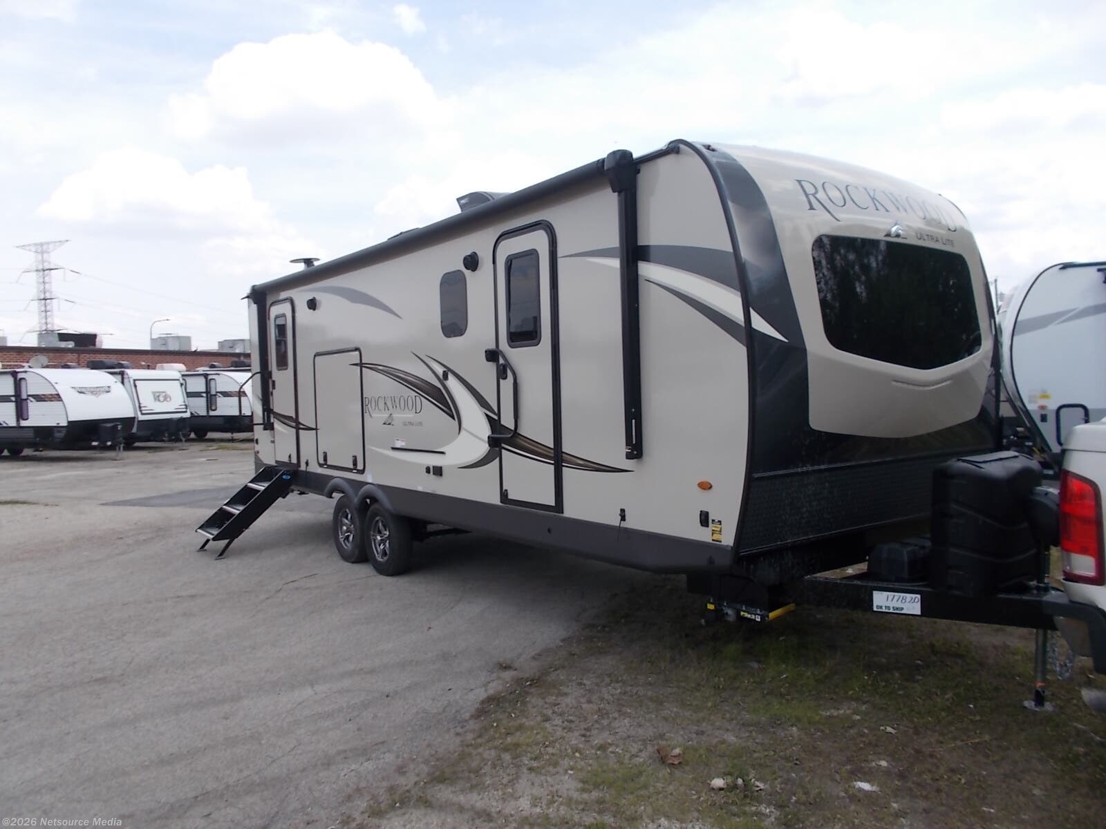 2023 Forest River Rockwood Ultra Lite 2614BS RV for Sale in Bridgeview